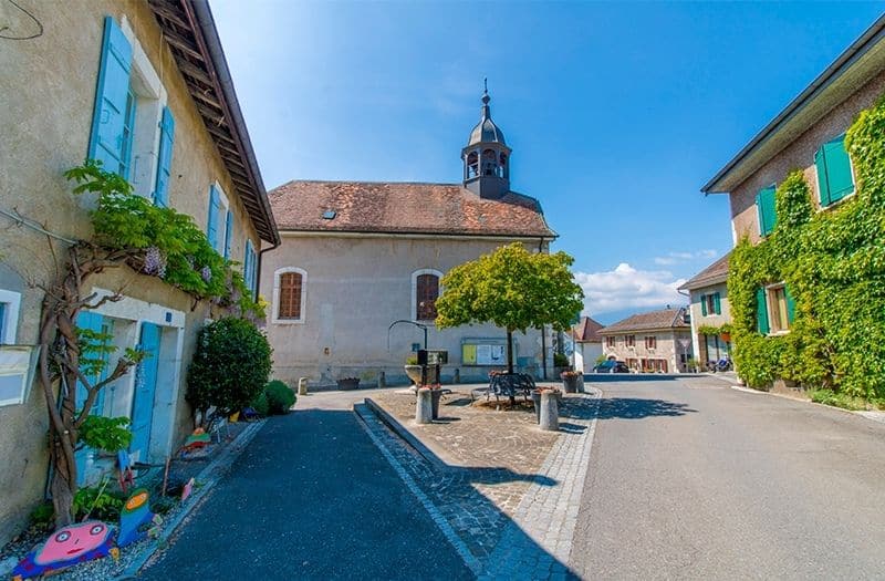 Quiet streets in Dardagny Switzerland