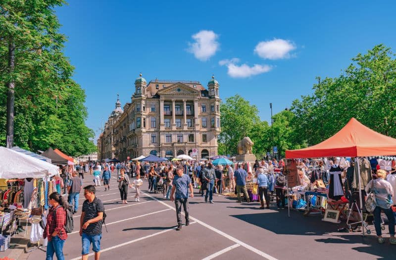 Flea Market Bürkliplatz