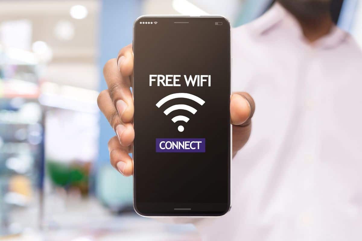 mobile with free wifi