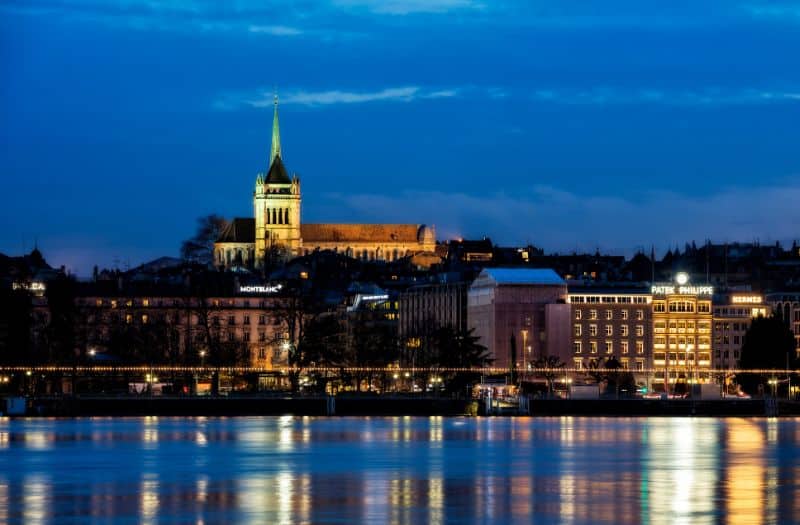 Geneva skyline at night