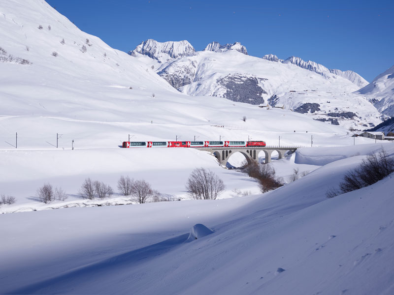 Glacier Express in winter