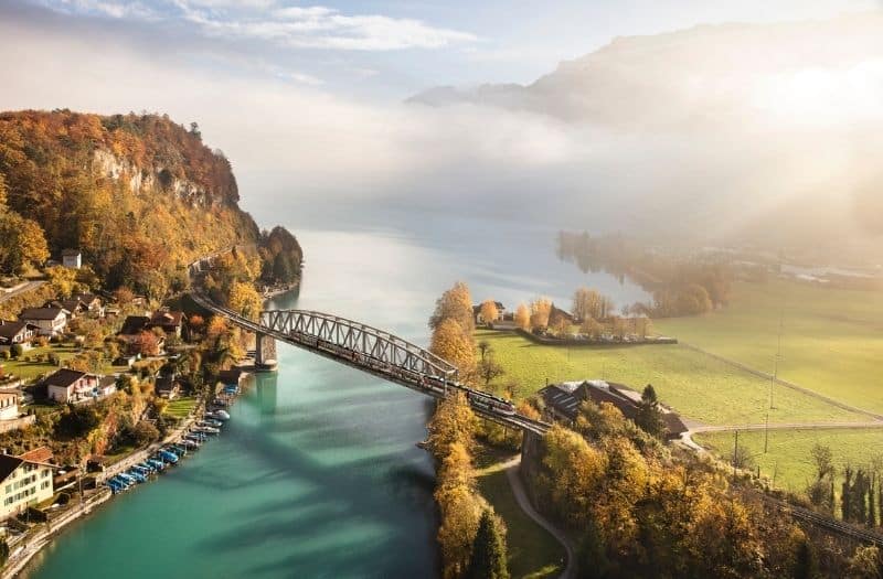 Luzern-Interlaken Express on Aare Bridge-STS