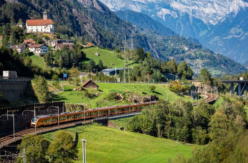 Treno Gottardo train in Wassen Switzerland