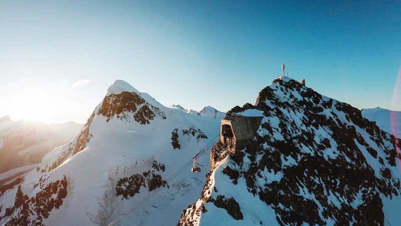 A cable car approaches Matterhorn Glacier Paradise.